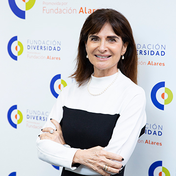 María Eugenia Girón, Ispanijos įvairovės chartijos pirmininkė